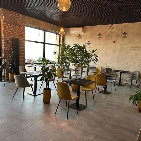 Avto Spa Khmelʼnytsʼkyy Exteriör bild