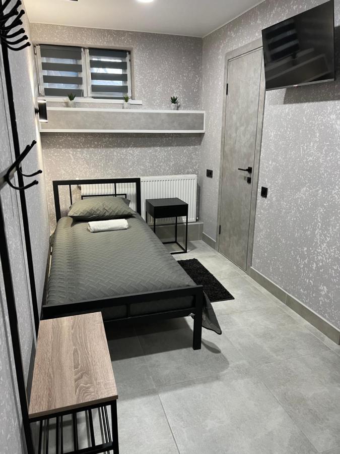 Avto Spa Khmelʼnytsʼkyy Exteriör bild
